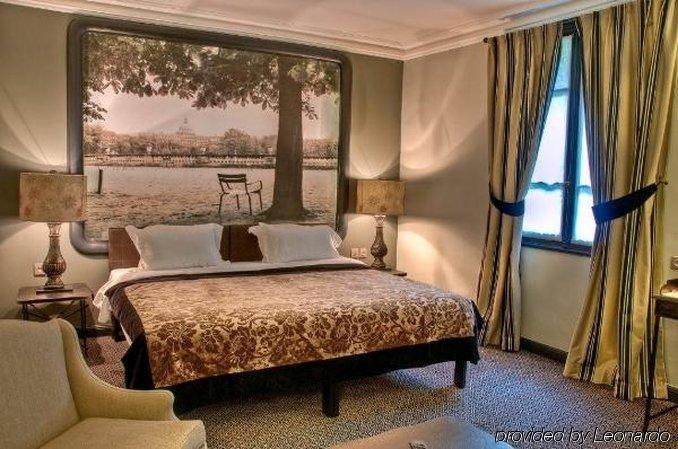 Hotel Fontaines Du Luxembourg Paříž Pokoj fotografie